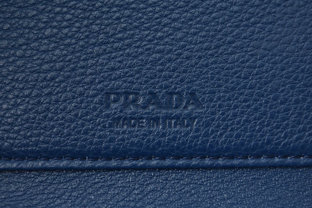 Prada VIT.MICRO GRAIN Card Case Blue in Pristine Condition