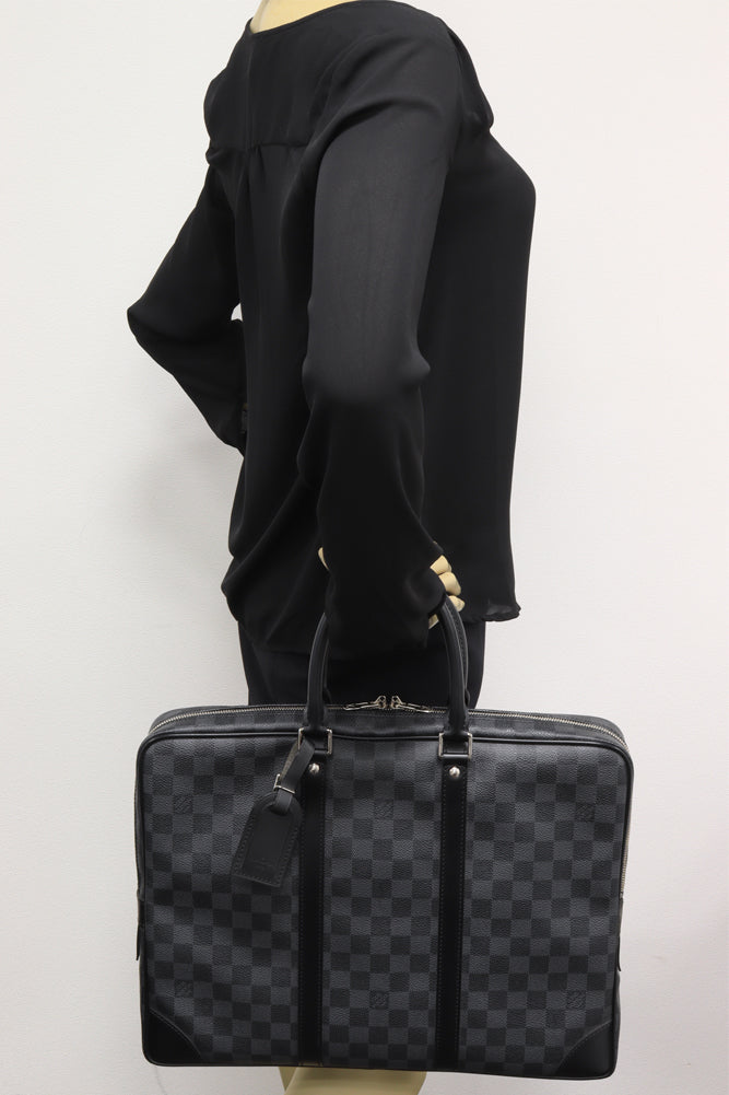 Louis Vuitton Damier Graphite Porte-Documents Voyage Briefcase N41125 in Pristine Condition