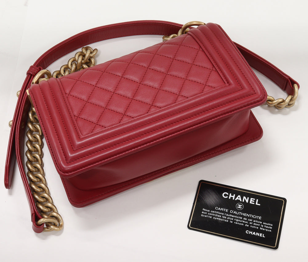 Chanel Boy Chain Shoulder Bag Lambskin Red A67085 in Great Condition