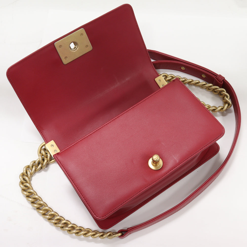 Chanel Boy Chain Shoulder Bag Lambskin Red A67085 in Great Condition