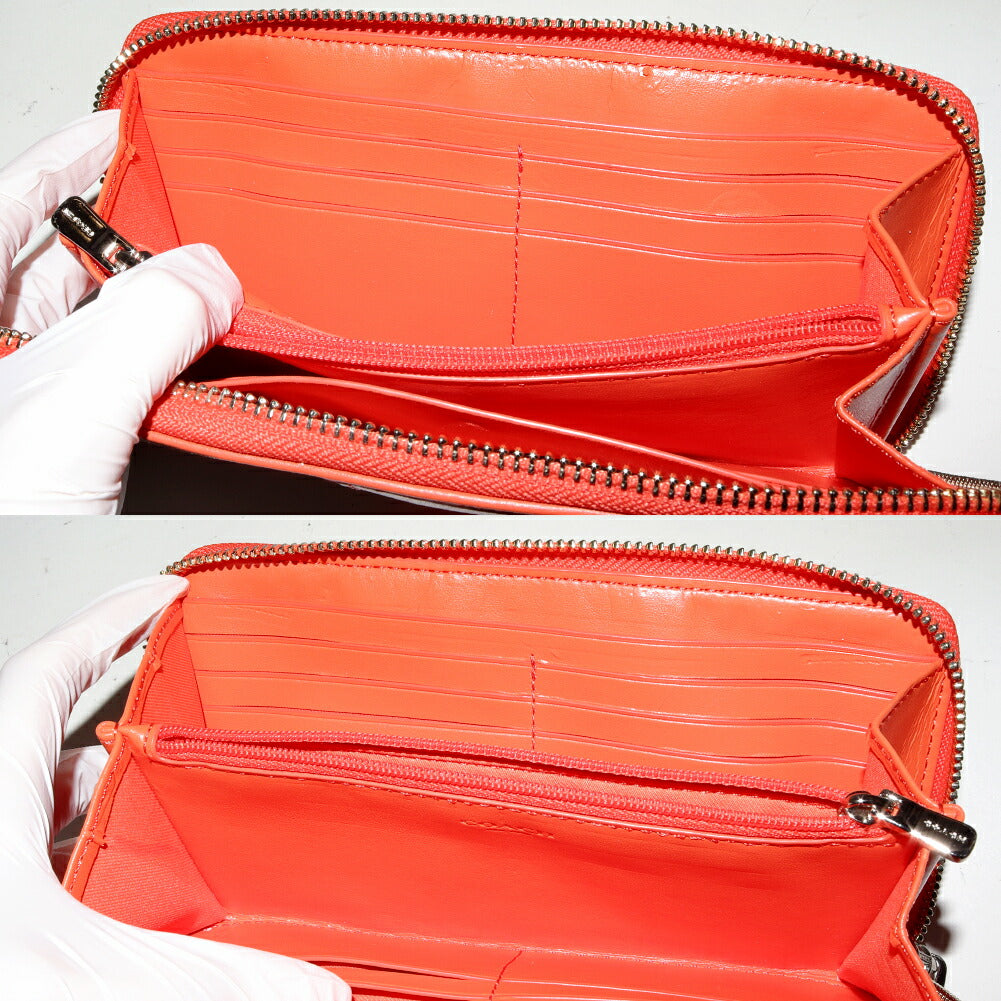 Coach Signature Accordion Zip Wallet Orange in Pristine Condition