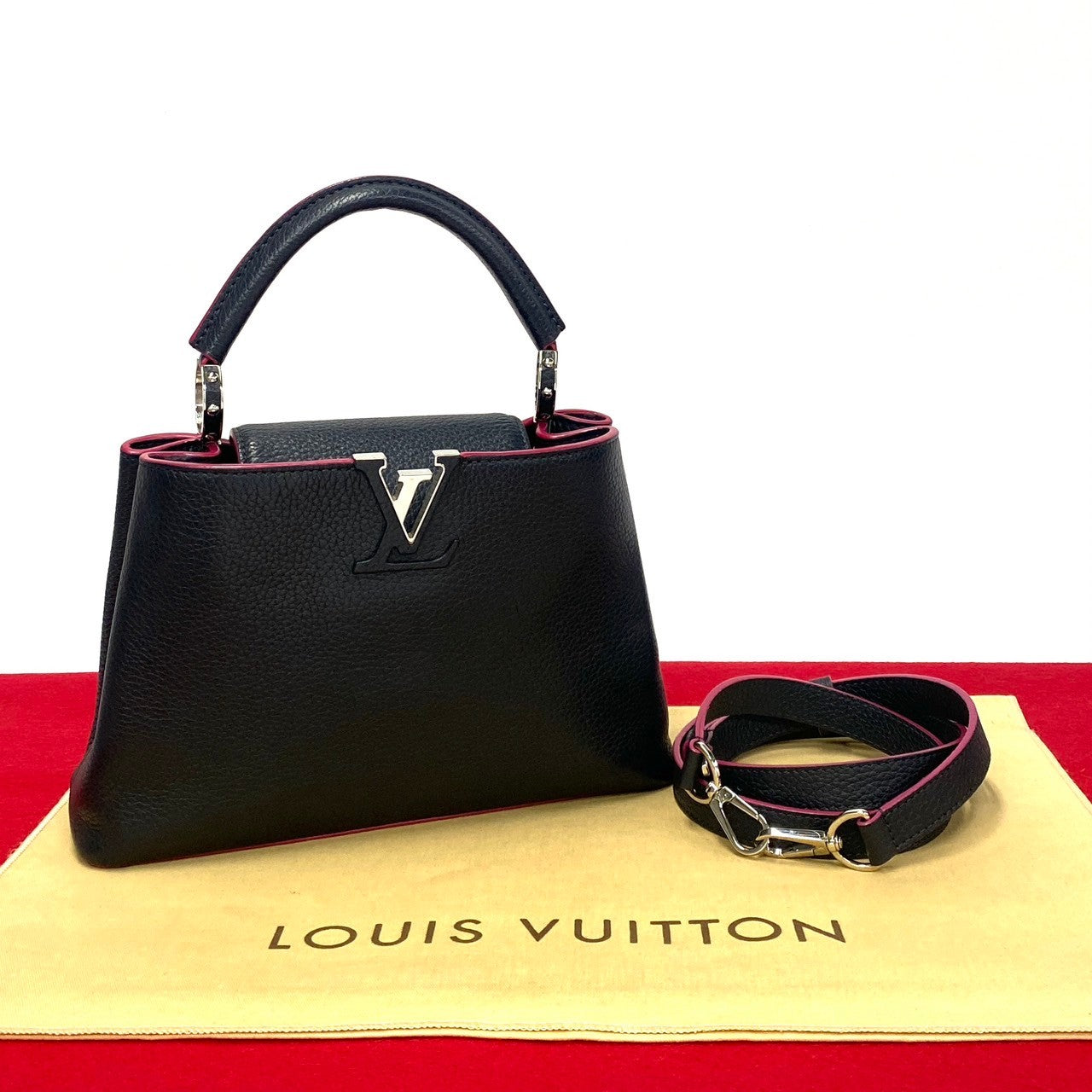 Louis Vuitton Capucines BB Leather Handbag M94517 in Great Condition