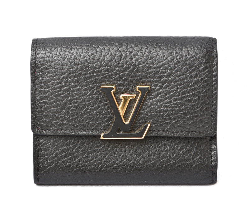 Louis Vuitton Tri-Fold Wallet Portefeuille Capucines XS M68587