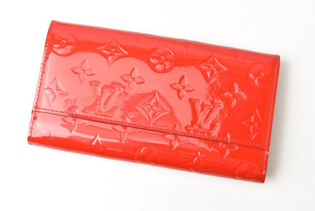 Louis Vuitton Vernis Leather Long Wallet M90208