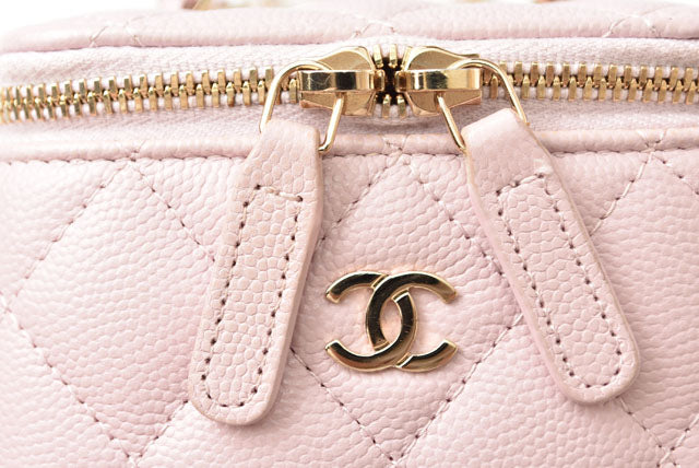 Chanel Caviar Skin Small Vanity Case/Shoulder Bag Crossbody in Excellent Condition