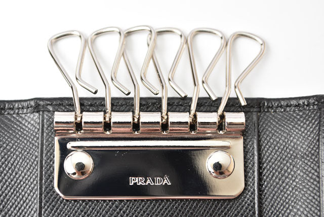 Prada Leather Key Case/Key Holder 1M0222 in Pristine Condition