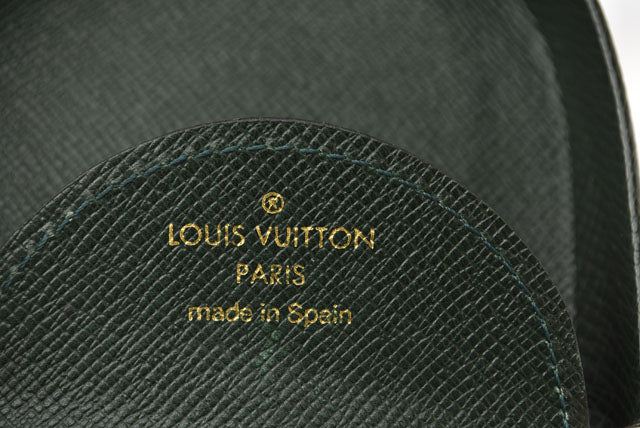 Louis Vuitton Taiga Leather Coin Case M30374