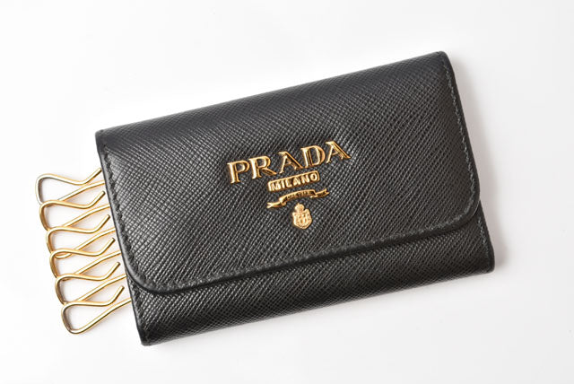 Prada Embossed Leather Key Case/Key Holder 1PG222 in Pristine Condition