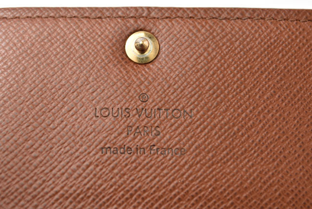 Louis Vuitton Monogram Canvas Key Case M62630 in Great Condition