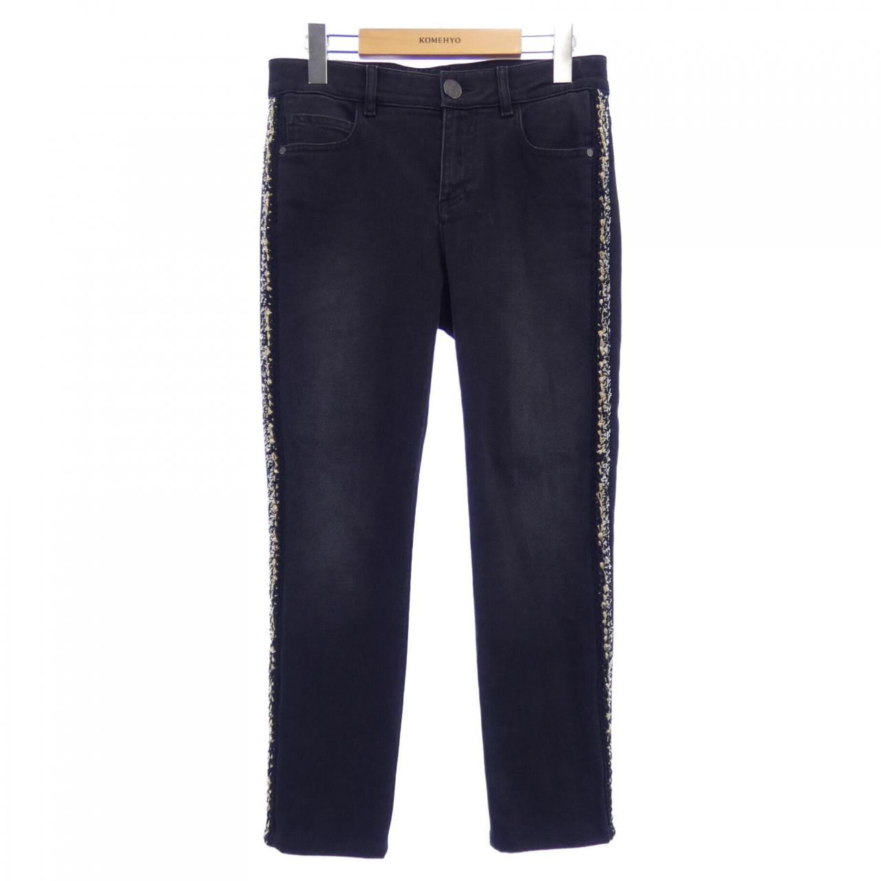Chanel Jeans