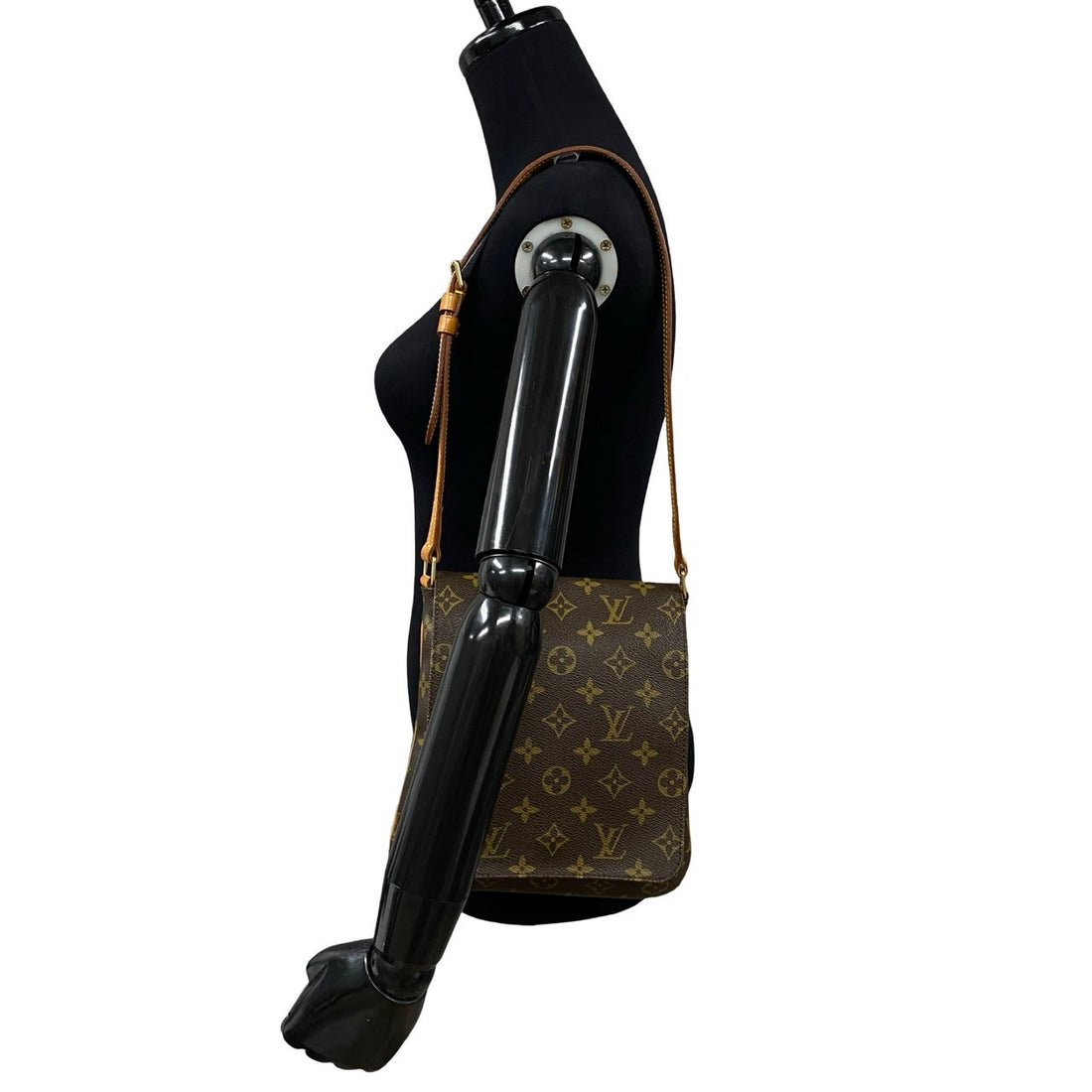 Louis Vuitton Musette Salsa Leather Shoulder Bag