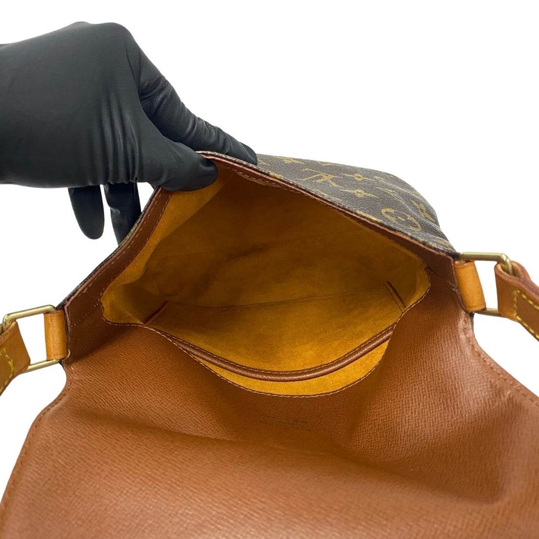 Louis Vuitton Musette Salsa Leather Shoulder Bag