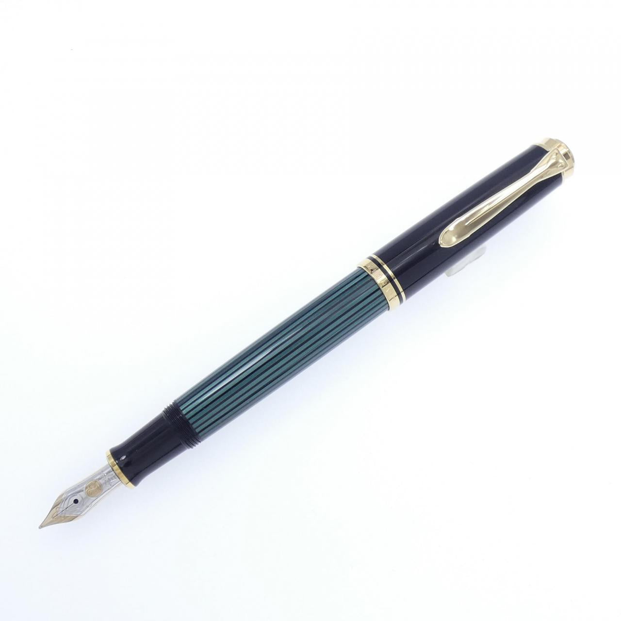 Pelikan Souveran M400 14K Fountain Pen