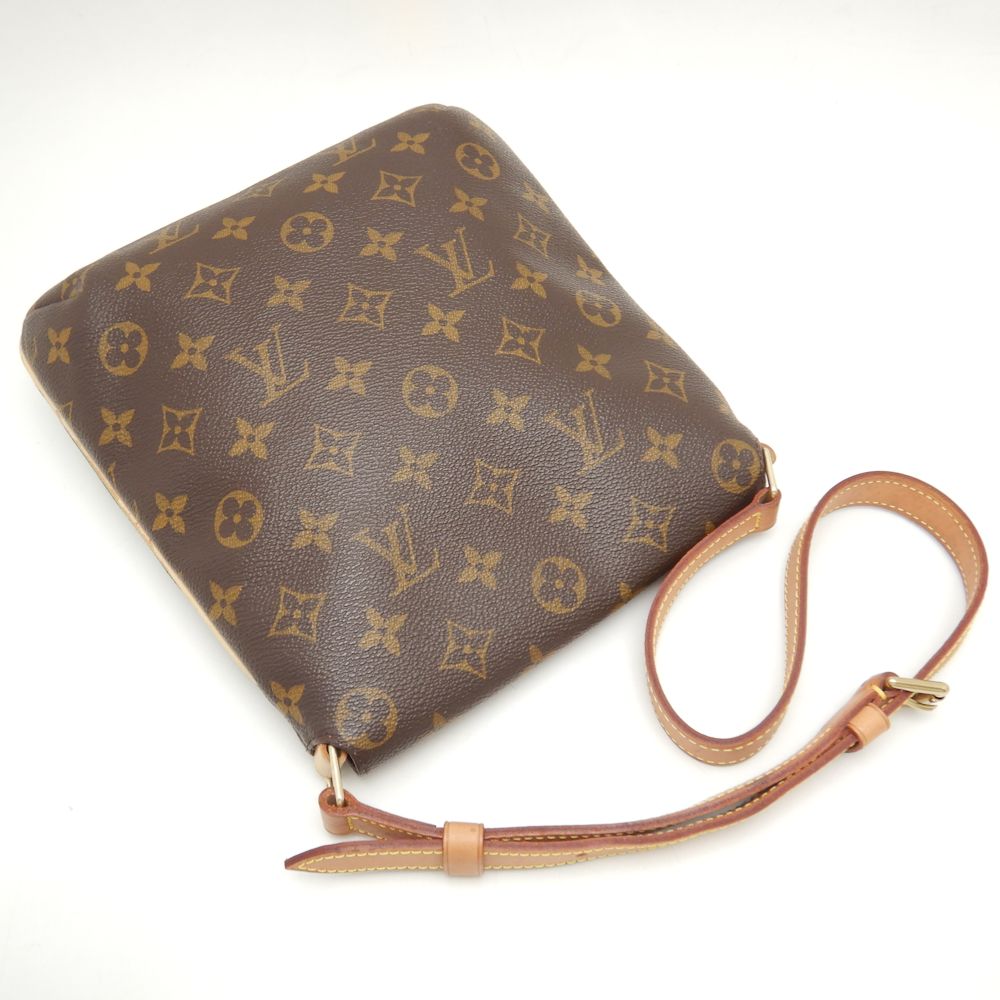 Louis Vuitton Musette Salsa Short Shoulder Bag