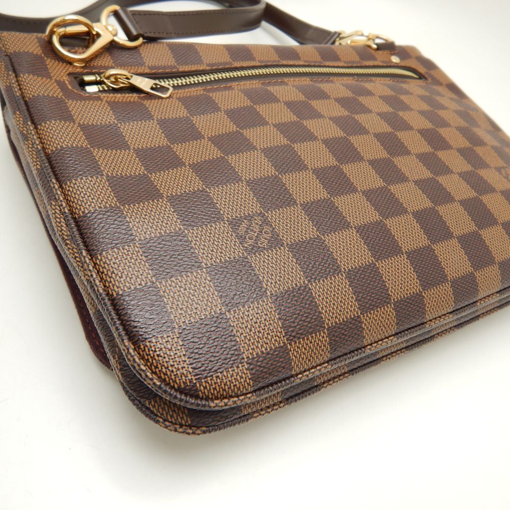 Louis Vuitton Damier Hoxton GM Shoulder Bag