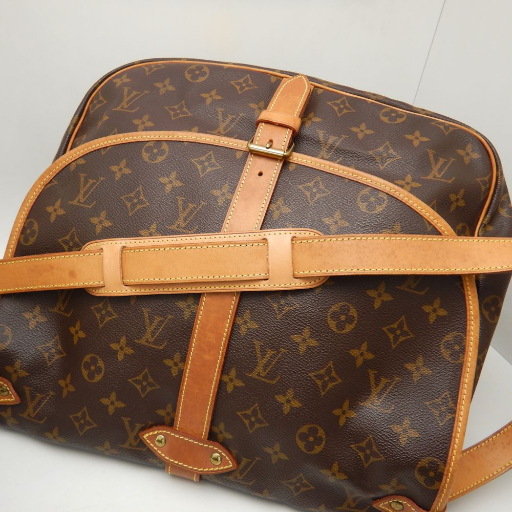 Louis Vuitton Monogram Saumur 35 Shoulder Bag