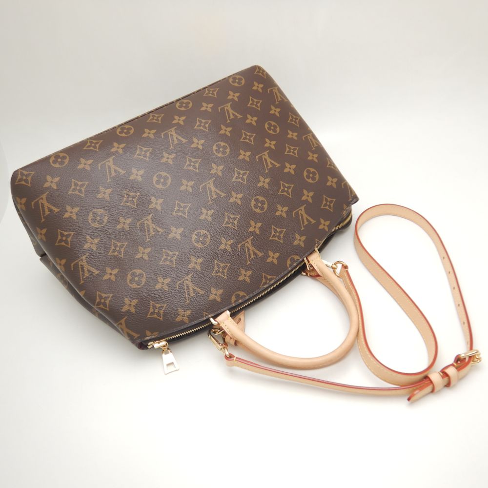 Louis Vuitton Monogram Grand Palais MM Handbag