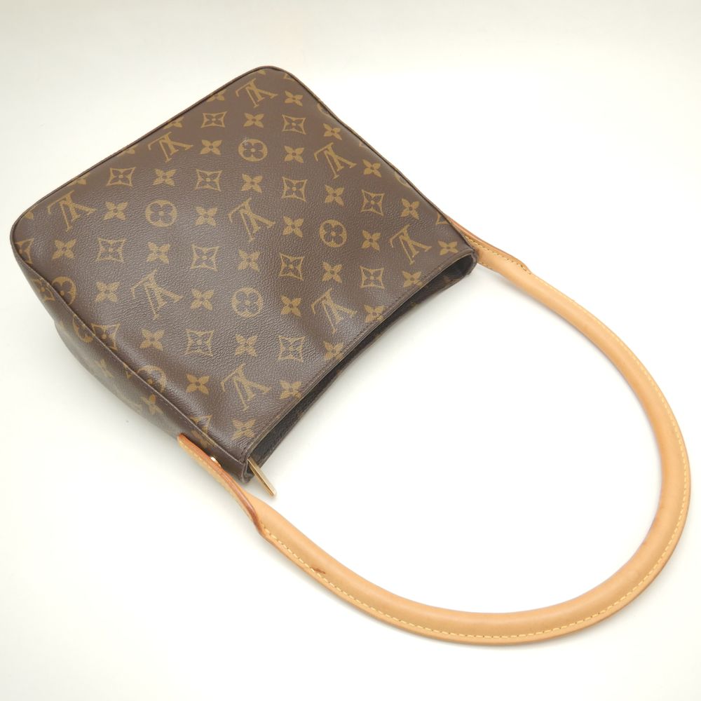 Louis Vuitton Looping MM Shoulder Bag M51146