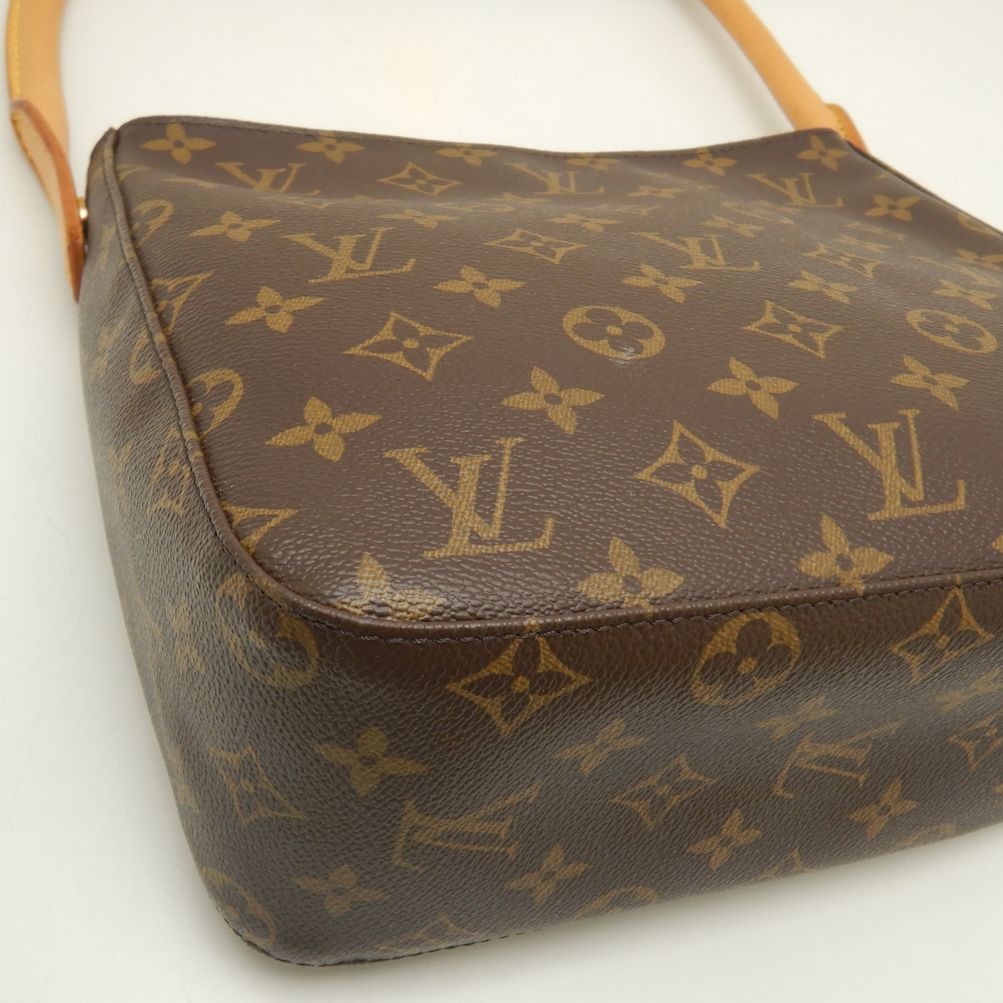 Louis Vuitton Looping MM Shoulder Bag M51146