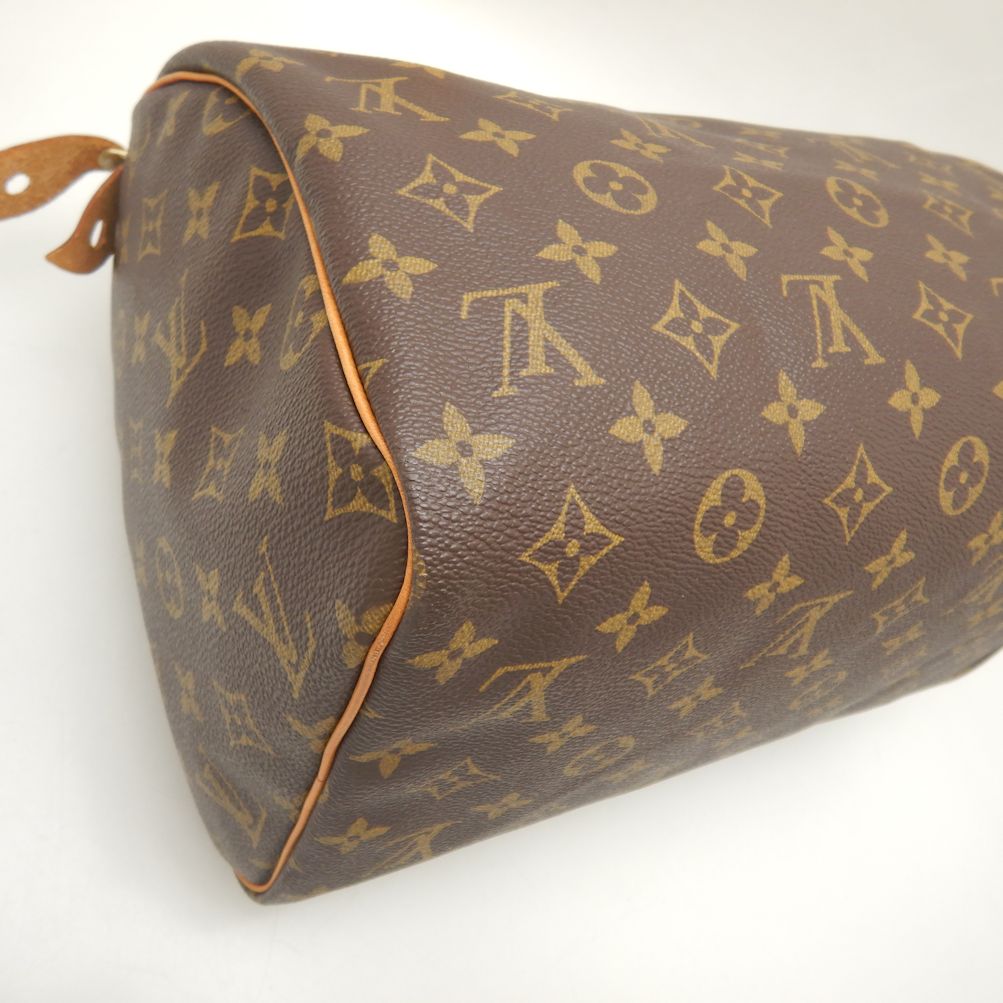 Louis Vuitton Monogram Speedy 30 Handbag