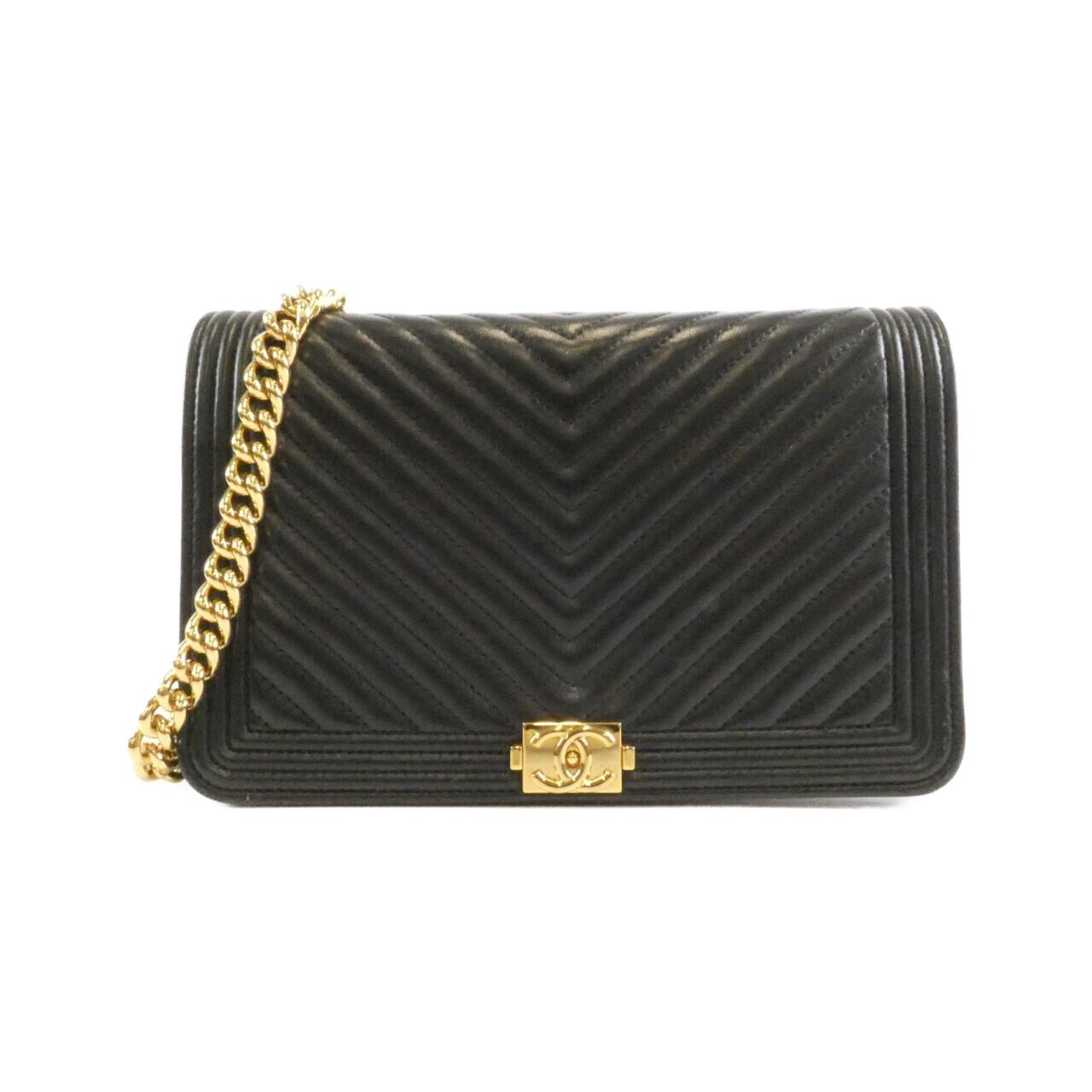 Chanel Boy Chanel Lambskin Chain Wallet