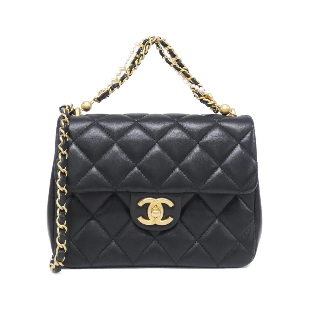 Chanel AS4384 Lambskin Pearl Shoulder Bag