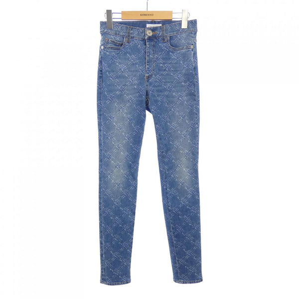 Chanel Jeans