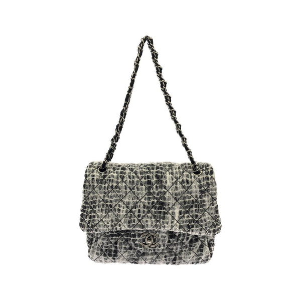 Chanel Wool Shoulder Bag