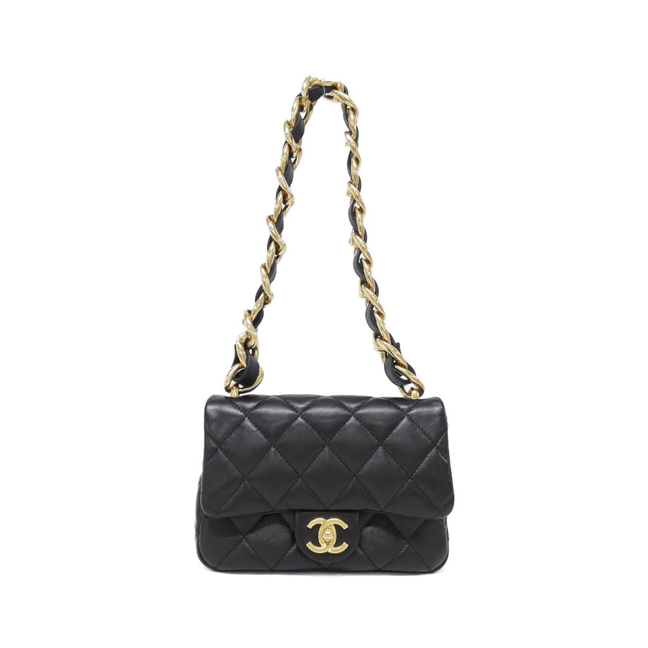 Chanel Lambskin Shoulder Bag