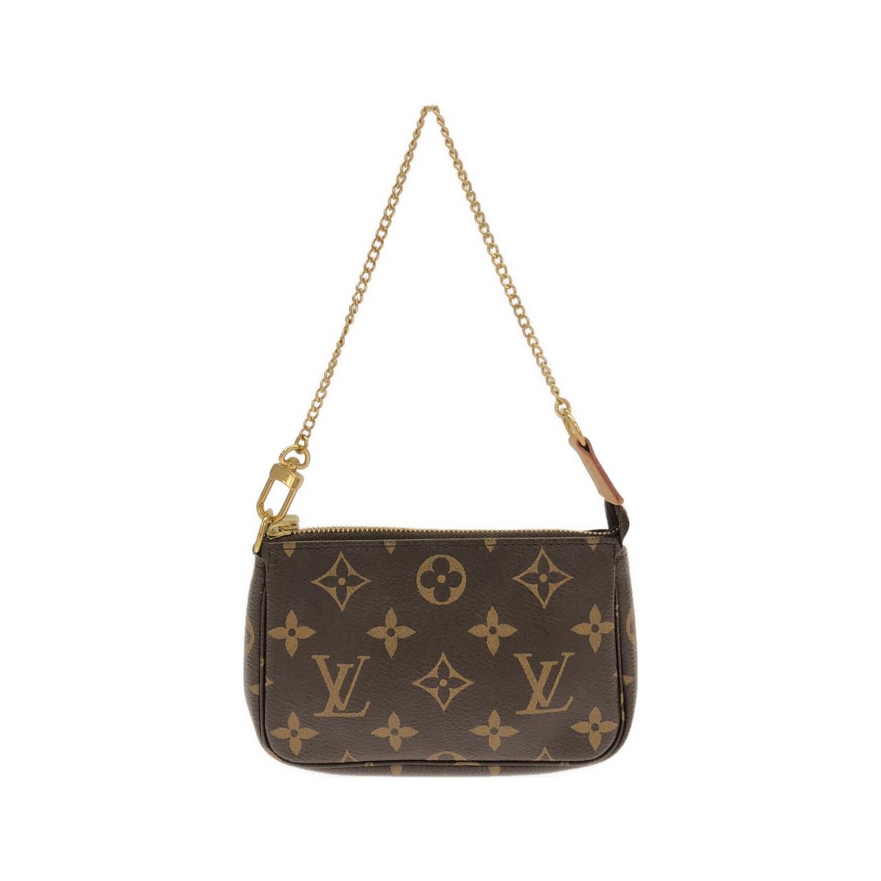 Louis Vuitton Monogram Accessory Pouch