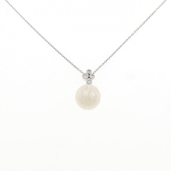 White South Sea Pearl Platinum Necklace