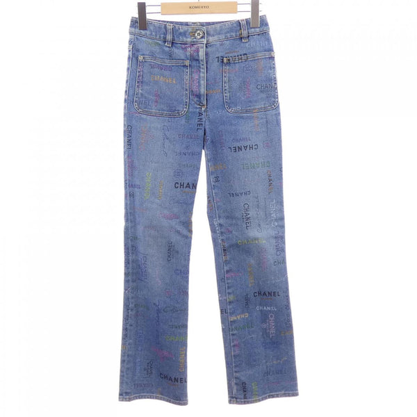 Chanel Jeans