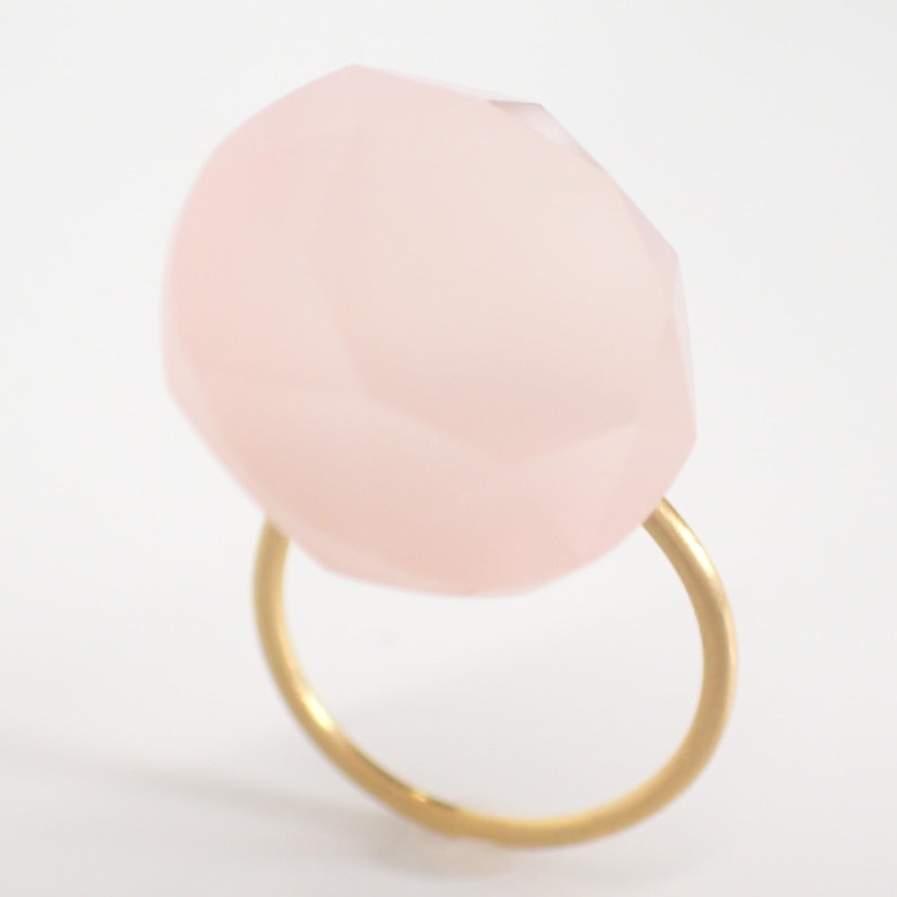 LuxUness  Etsuko Sonobe Stunning R230 K20YG/Rose Quartz Size 11 Accessory Gemstones Ring in Great Condition