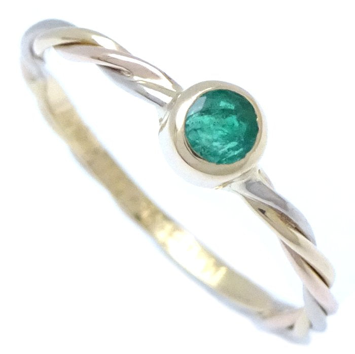 Cartier Twist Ring 1P Emerald K18 Gold