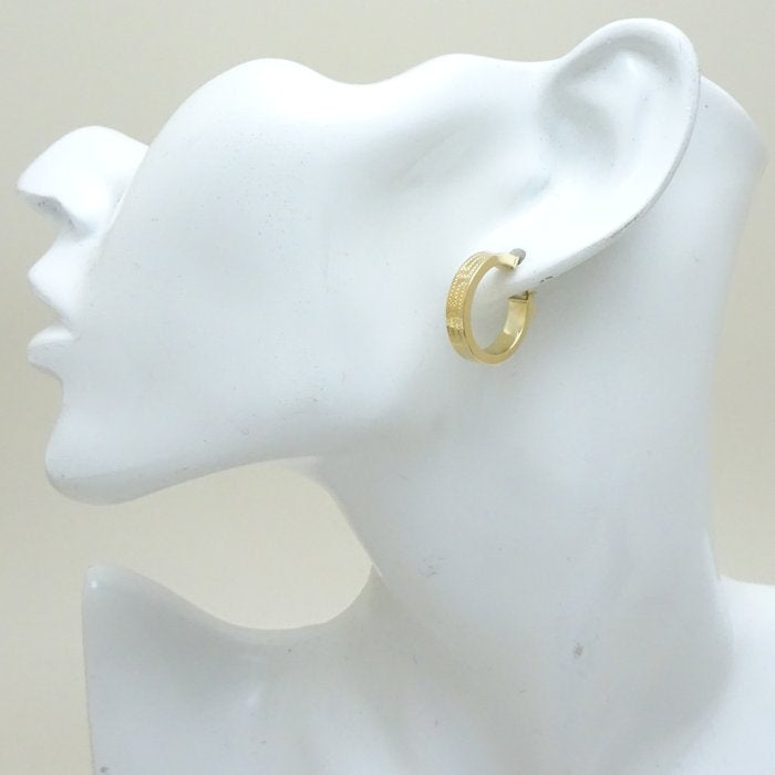 UNOAERRE K18YG Yellow Gold Hoop Earrings