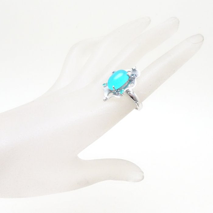 K18WG White Gold Chalcedony Ring