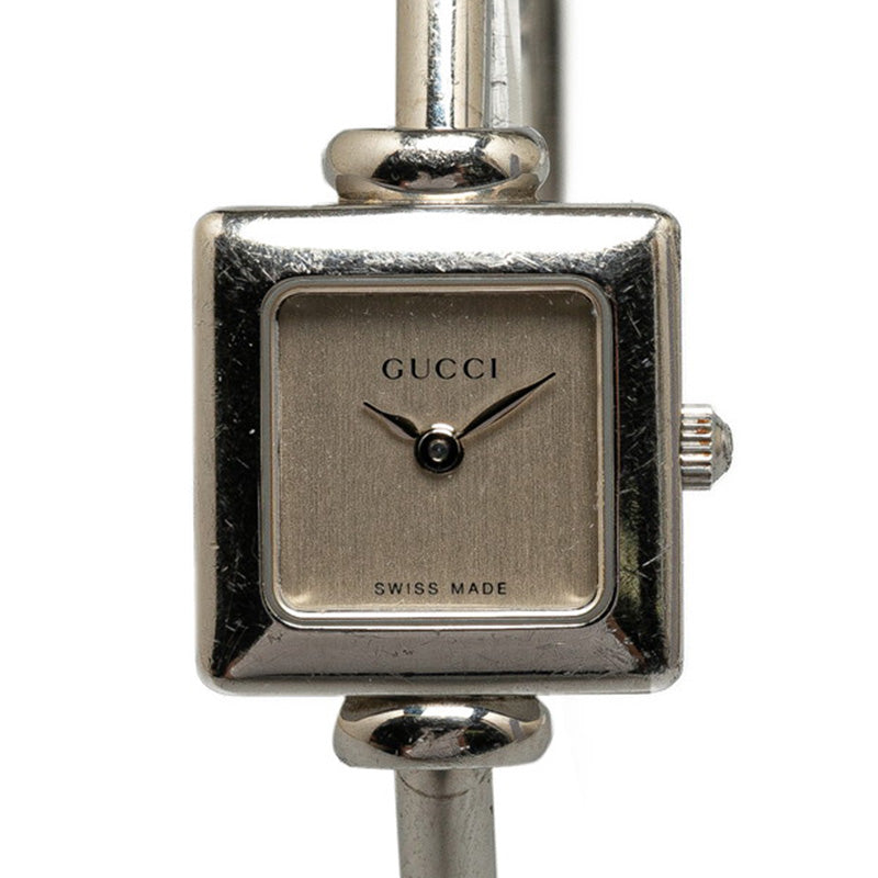 Gucci 1900L Quartz Stainless Steel Watch in Very Good Condition