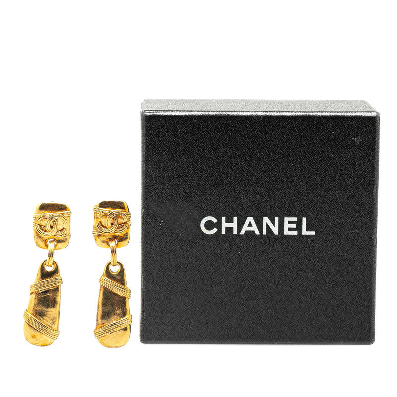 Chanel Vintage Coco Mark Swing Earrings Gold Plated in Very Good Condition