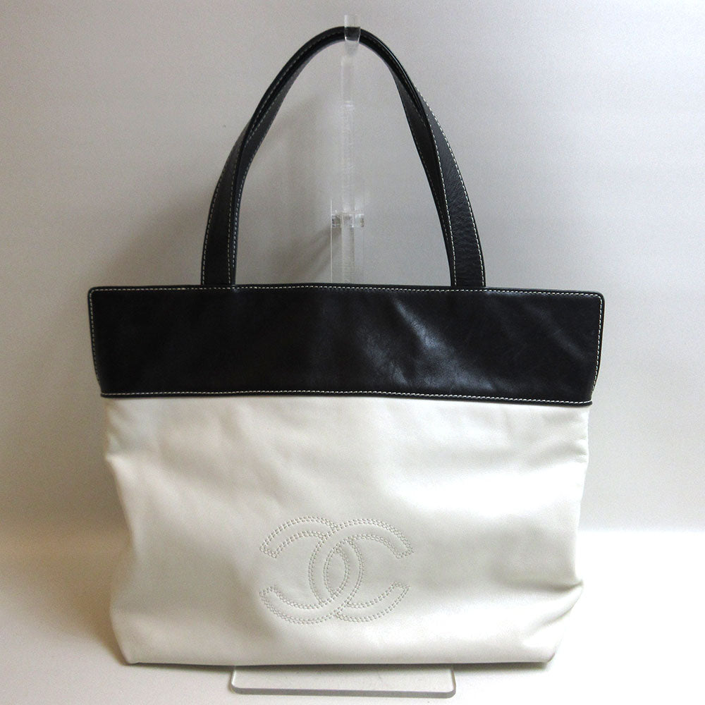 Chanel Leather Bicolor Tote Bag in Very Good Condition