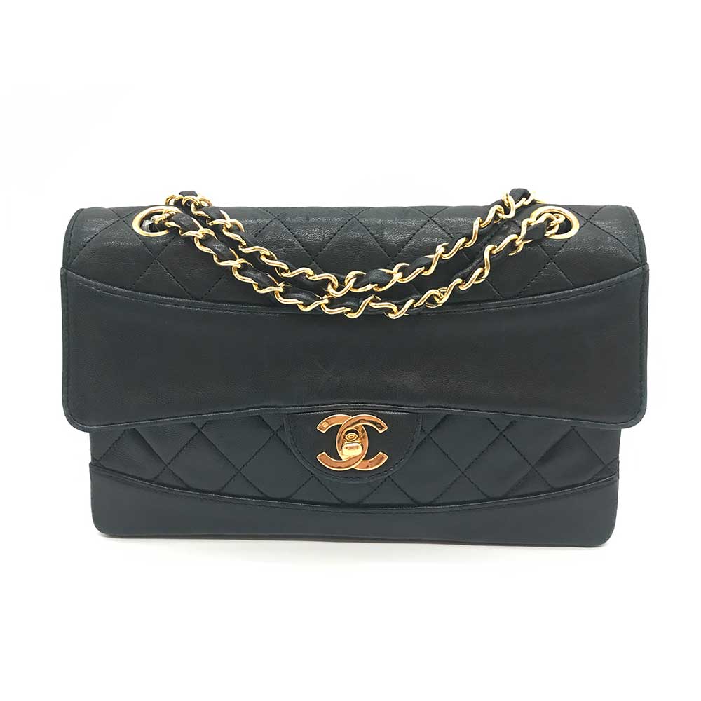 Chanel Matelasse Lambskin Chain Shoulder Bag Black