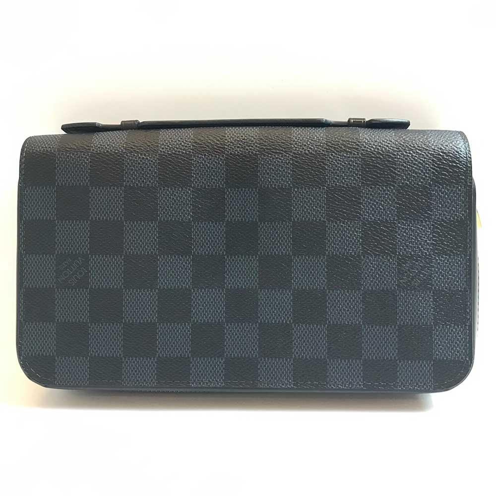 Louis Vuitton Damier Cobalt Zippy XL Wallet N41503 in Very Good Condition