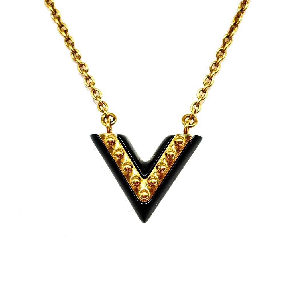 Louis Vuitton Essential V Necklace Gold M63181 in Great Condition