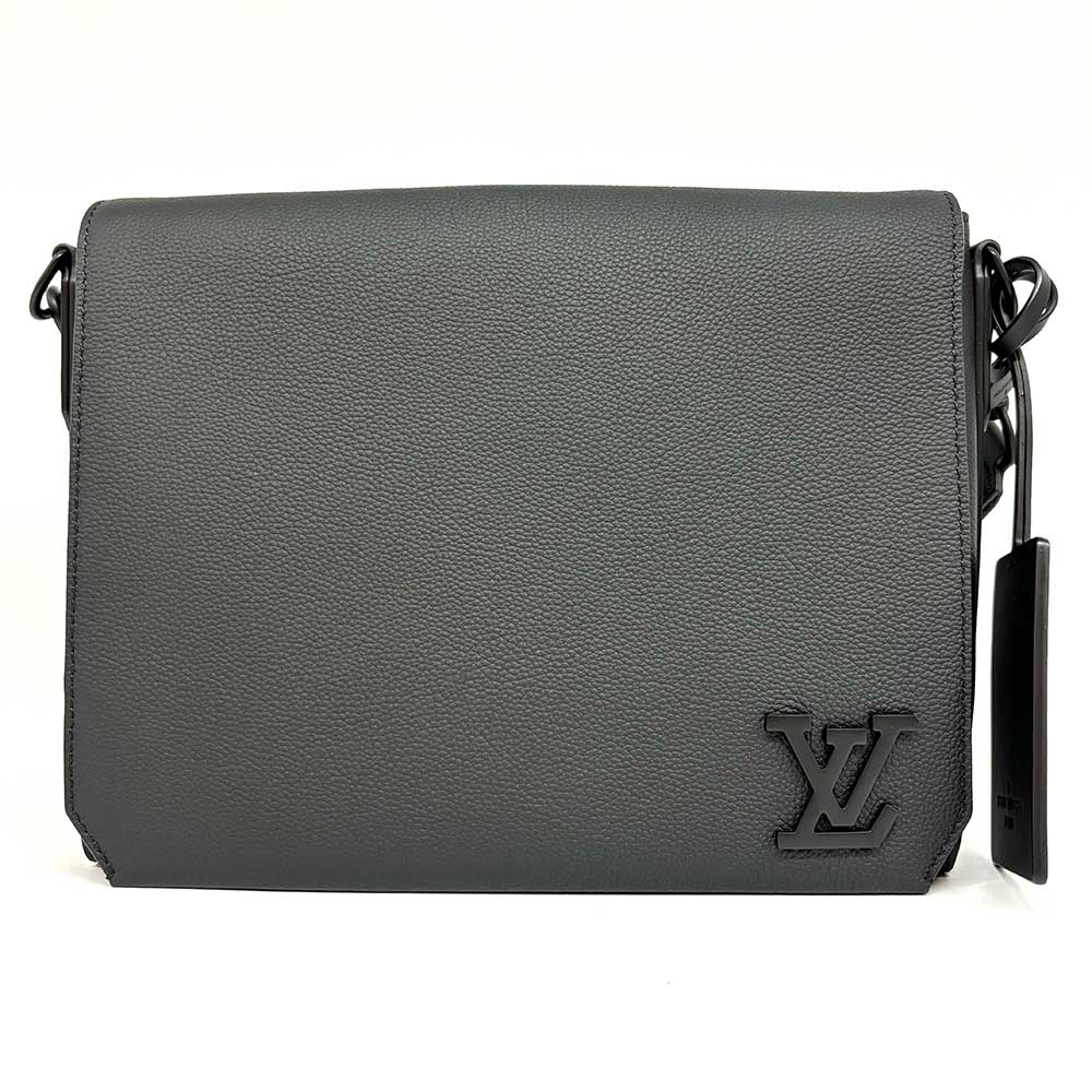 Louis Vuitton Takeoff Messenger Bag Leather Black