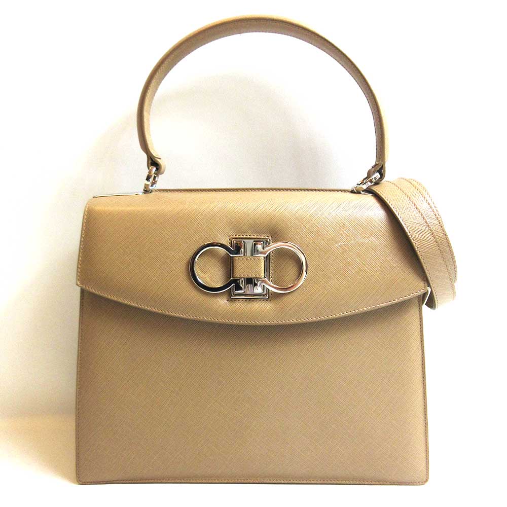 Salvatore Ferragamo Leather One Handle Beige Handbag in Great Condition