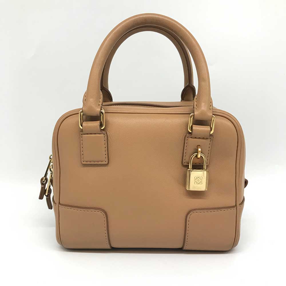 Loewe Napa Calfskin Amazona 16 Square Bag in Very Good Condition