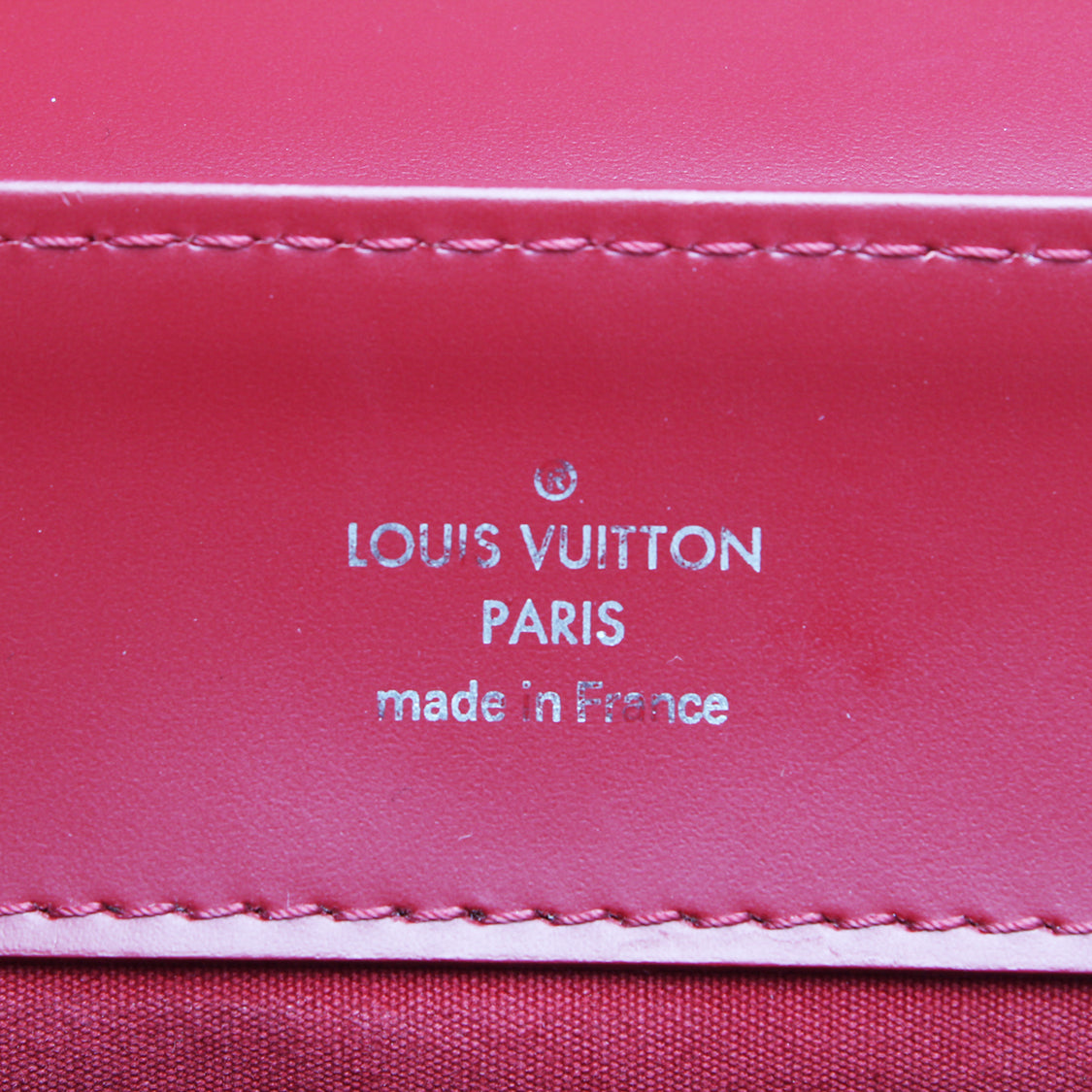 Louis Vuitton Epi Bagatelle GM Leather Shoulder Bag in Very Good Condition