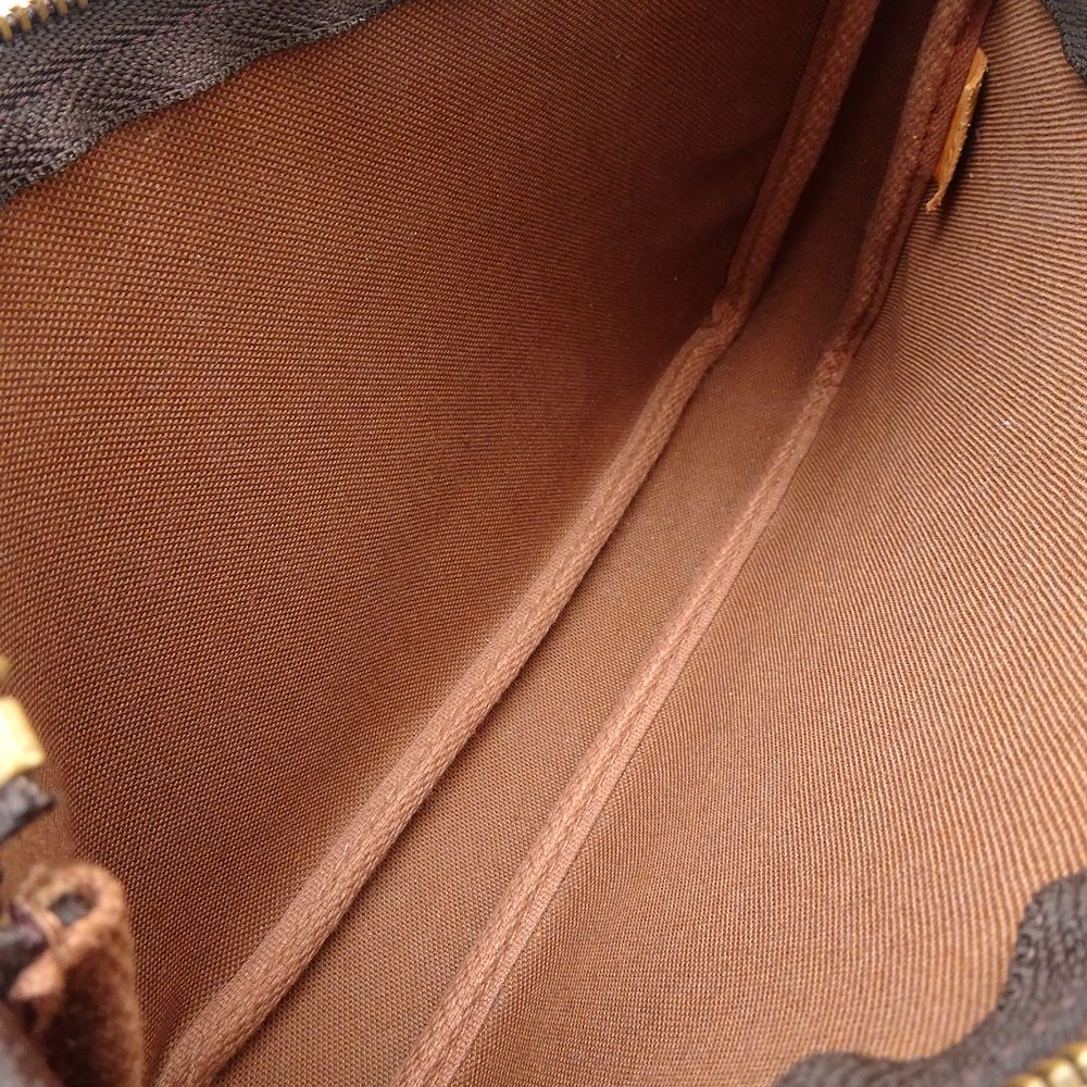 Louis Vuitton Monogram Canvas Pochette M51980