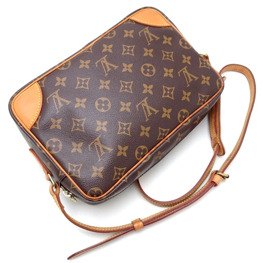 Louis Vuitton Trocadero 27 Shoulder Bag