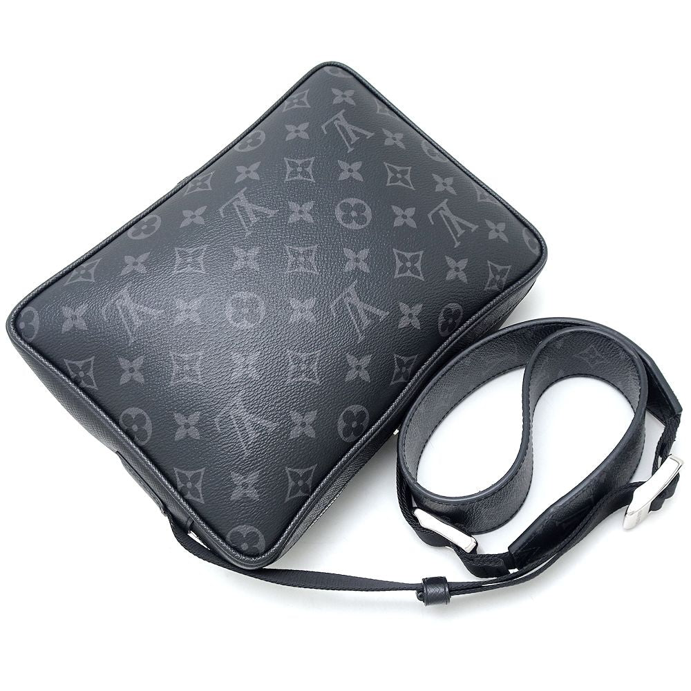 Louis Vuitton Outdoor Messenger PM Bag M30233