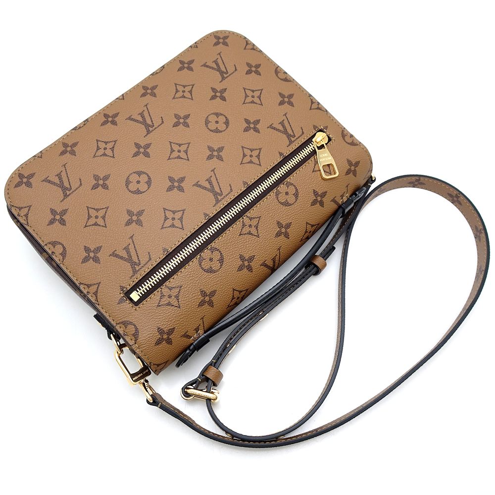 Louis Vuitton Pochette Metis MM Monogram Bag